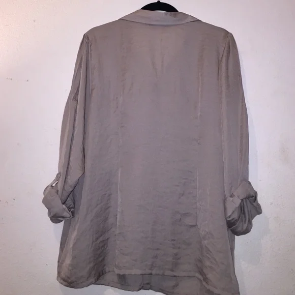 Avenue Grey Distressed Button Lace Trim Blouse - Picture 4 of 4